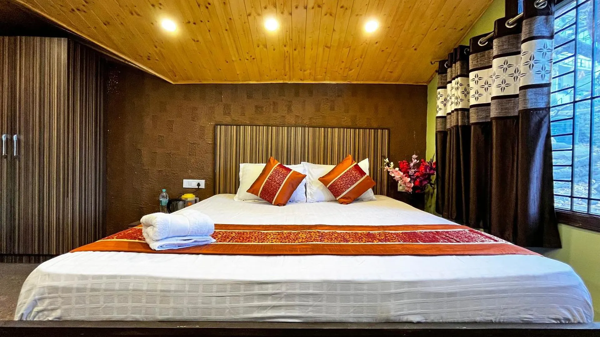 Puri'S Bnb Shimla 0*,  India