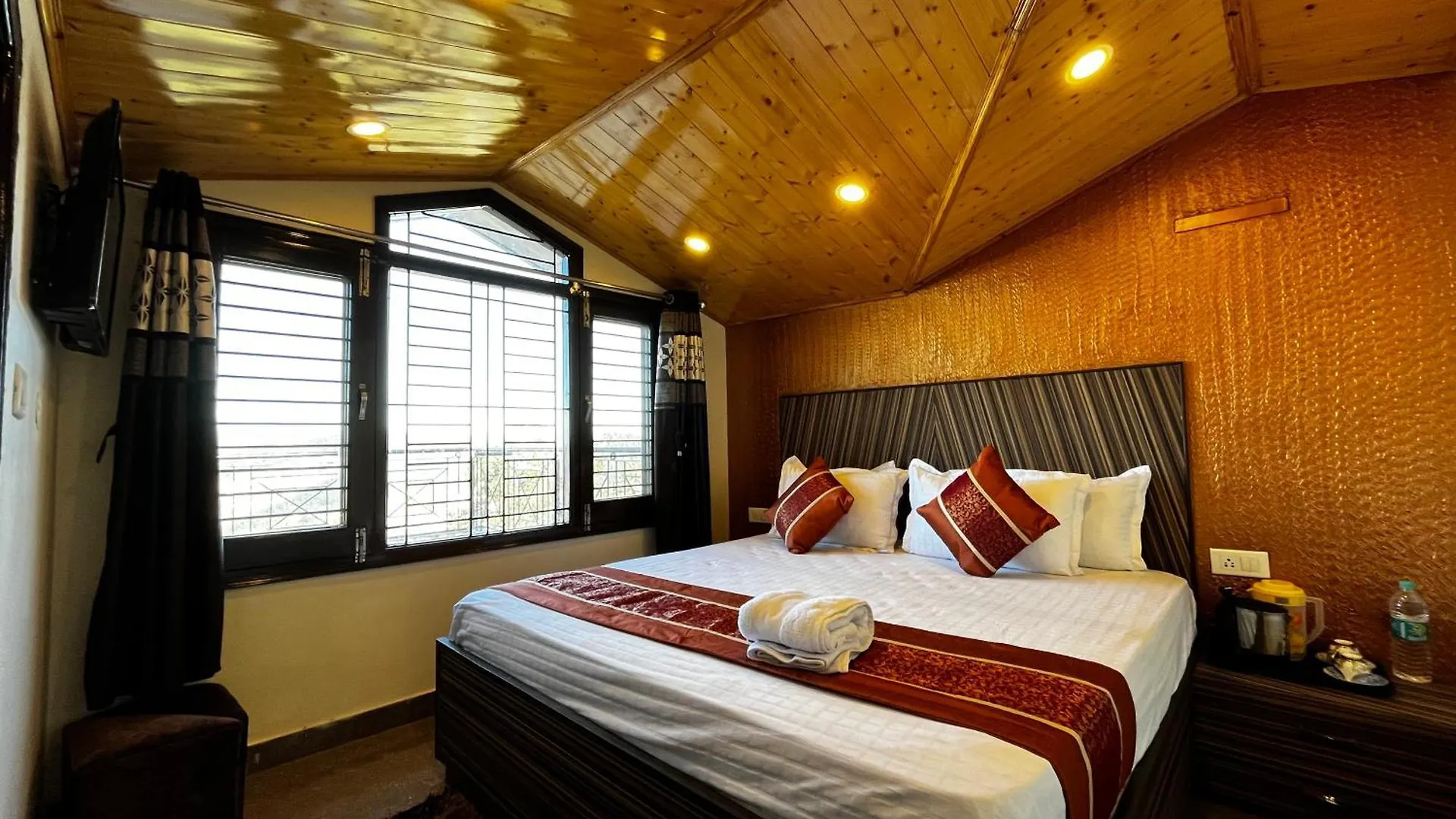Puri'S Bnb Shimla Bed & Breakfast