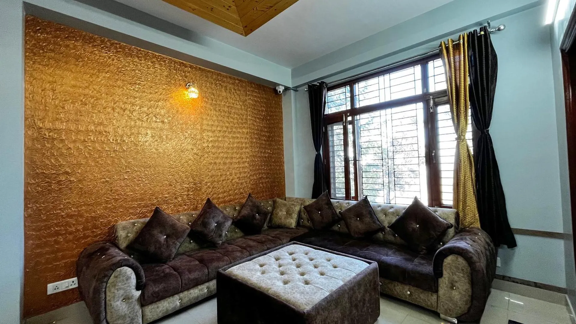 Puri'S Bnb Shimla Bed & Breakfast
