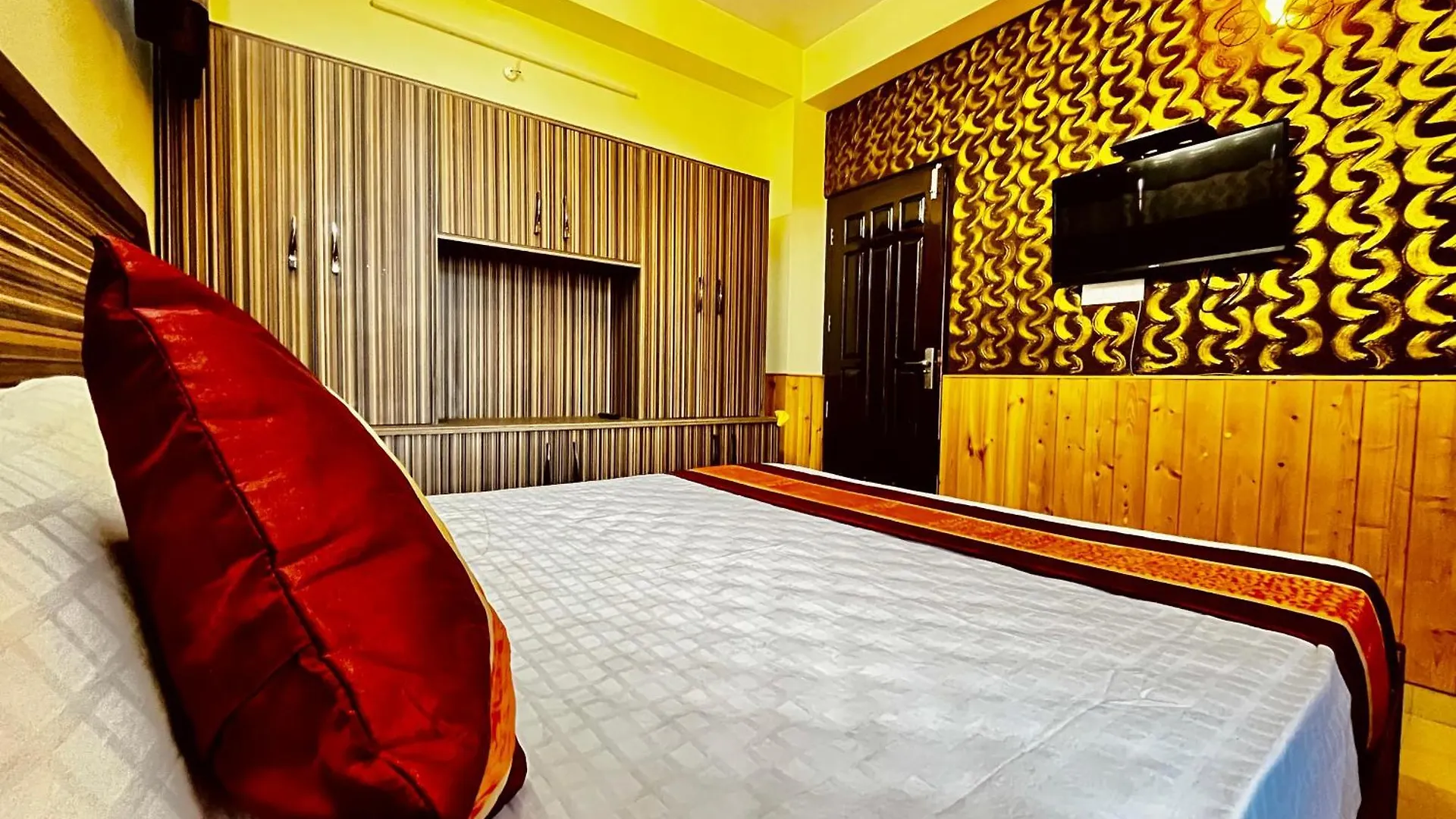 Puri'S Bnb Shimla 0*,